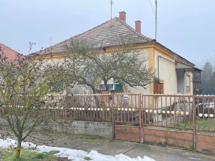 Eladó családi ház Taranyban