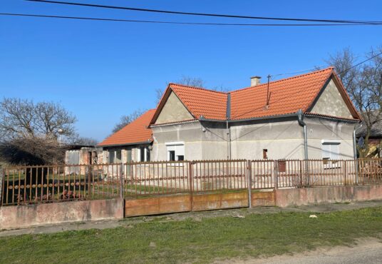 Eladó családi ház Csokonyavisontán