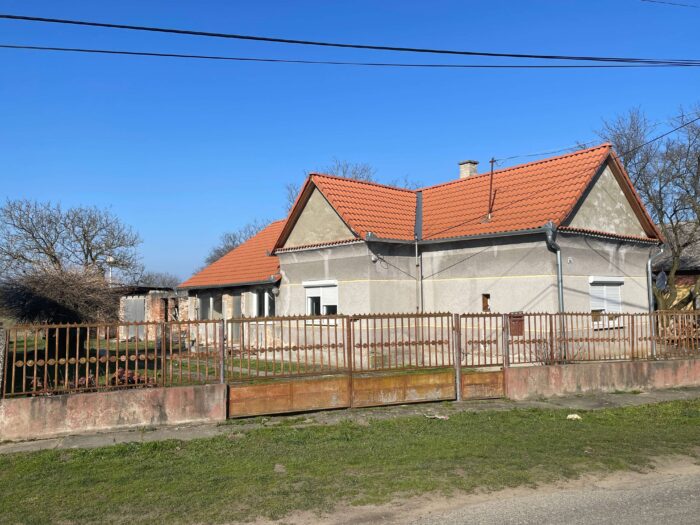 Eladó családi ház Csokonyavisontán