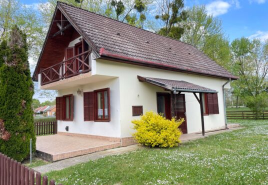 Eladó nyaraló Csokonyavisontán