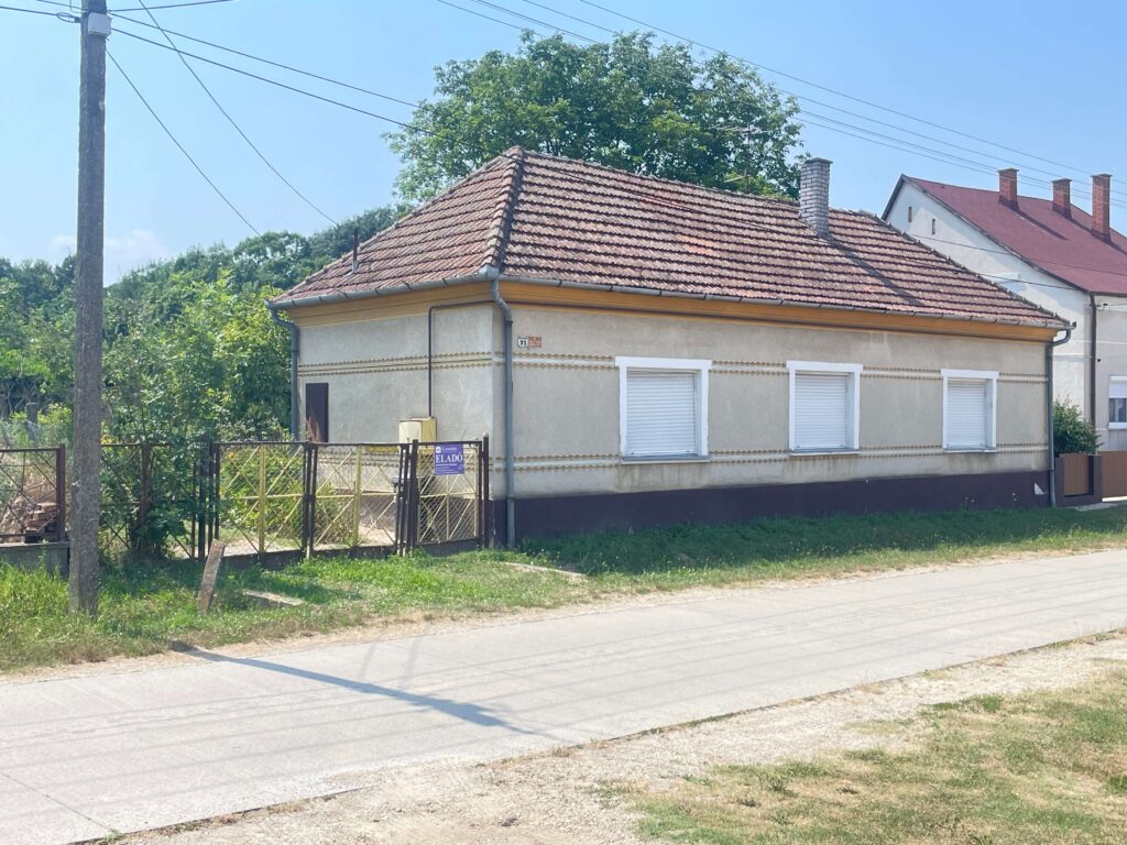 Eladó családi ház Taranyban a Csokonai utcában