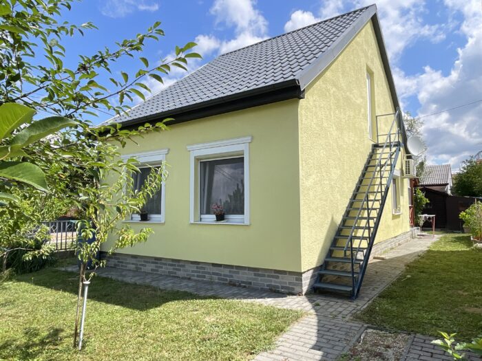 Eladó nyaraló Csokonyavisontán